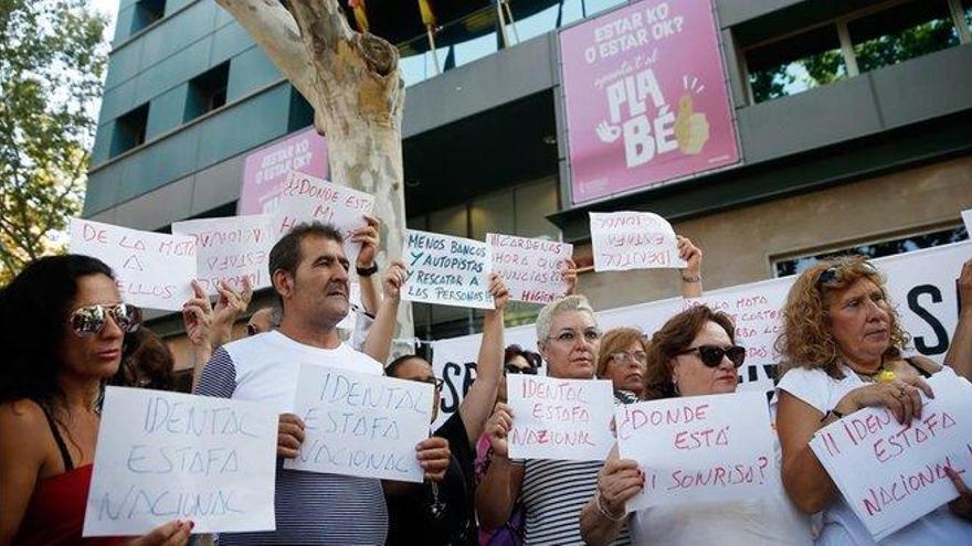 El juez envía al banquillo a la cúpula de iDental por un fraude a la Seguridad Social de 24 millones