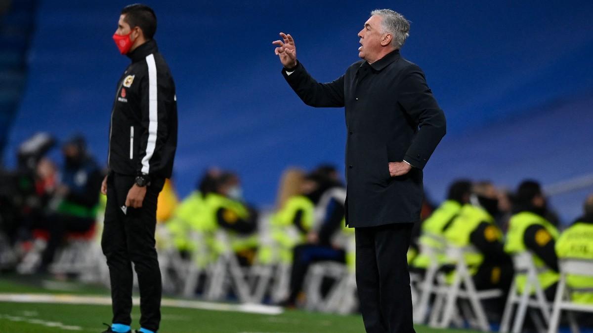 Ancelotti, durante el partido contra el Granada