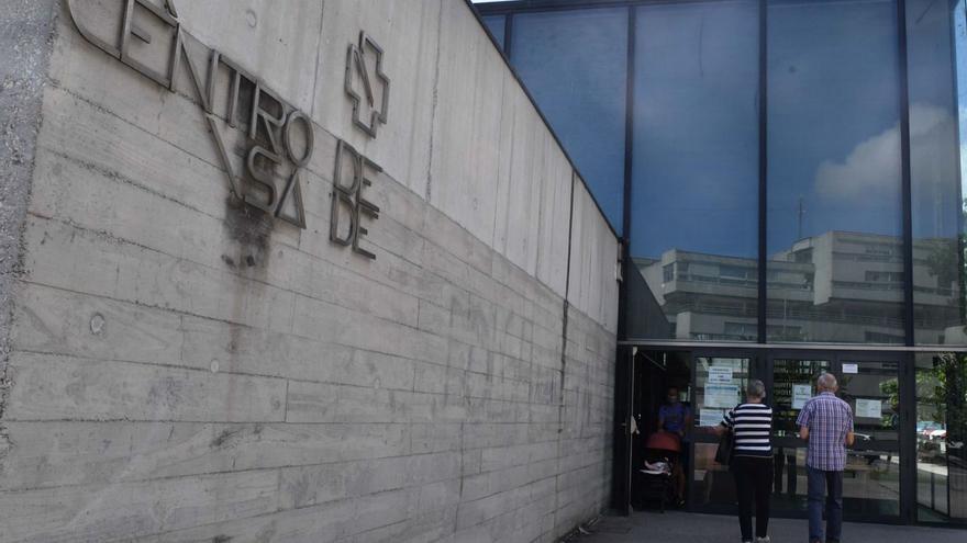 La Atención Primaria de A Coruña enfila Semana Santa con esperas de hasta 15 días para ver al médico