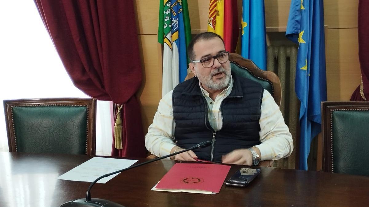 Roberto García, este lunes, en el Ayuntamiento de Langreo.