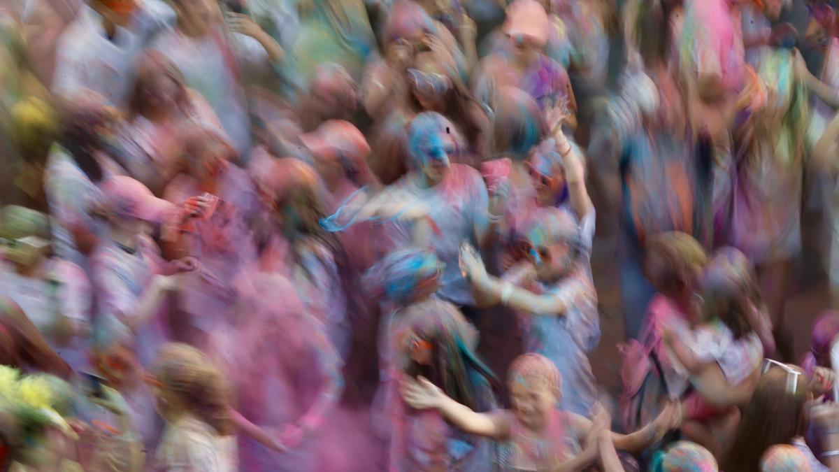 Un cañonazo multitudinario enciende las fiestas de la Semana Grande en San Sebastián