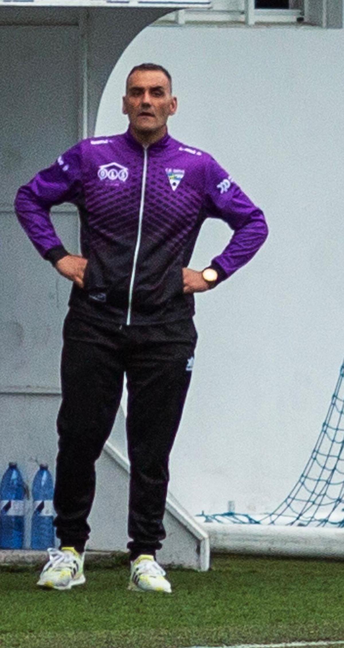 Diego Portela es un hombre estrechamente vinculado al deporte.