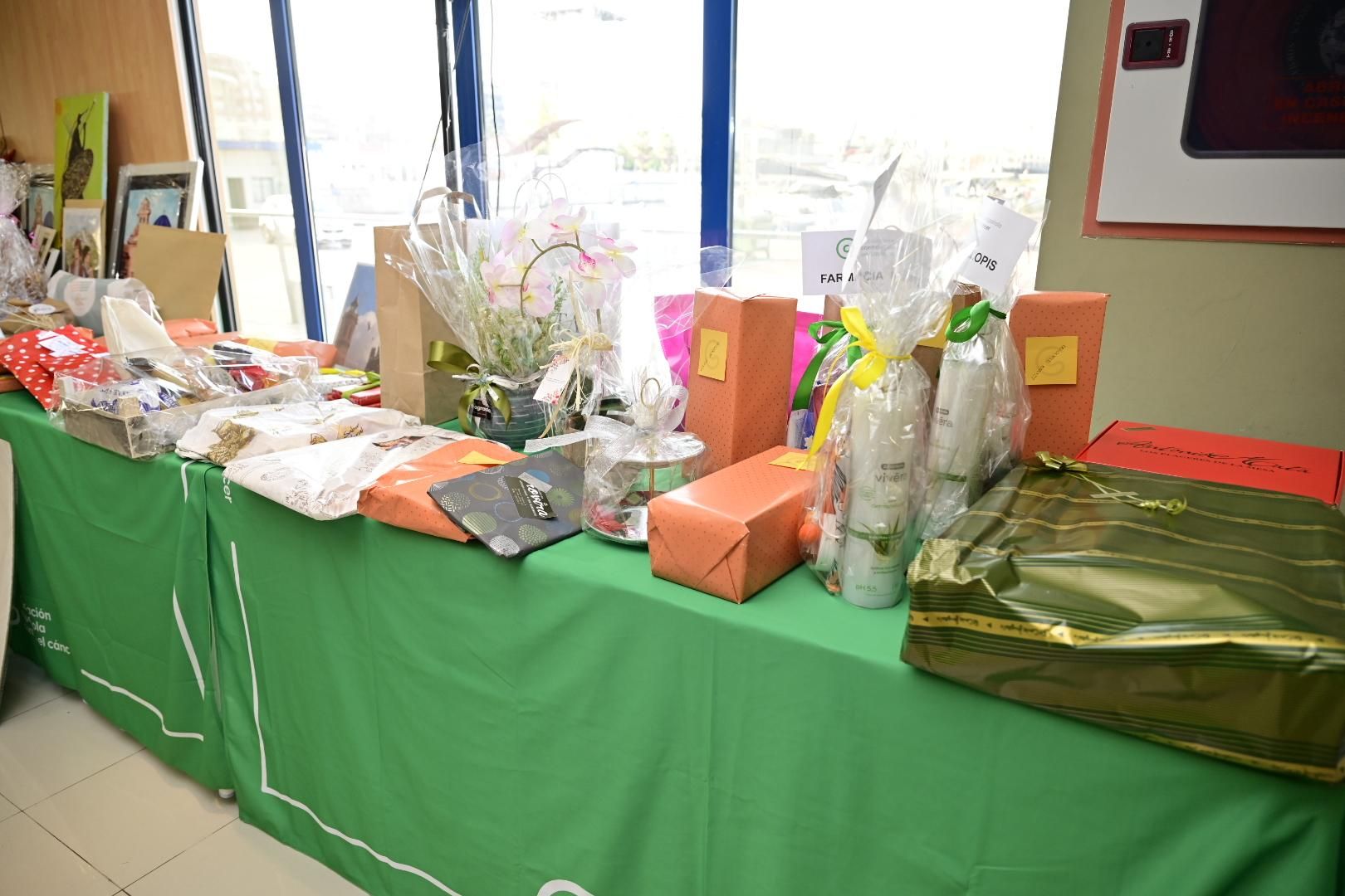 Gala solidaria a beneficio de la Asociación Conta el Cáncer en Castelló