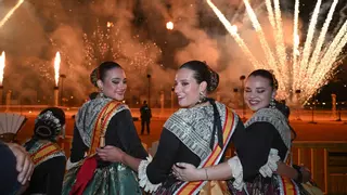 Una mascletà vertical de 30 metros abre las Fiestas de Elche con la Cridà