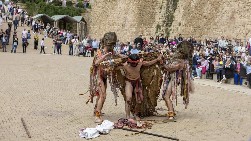 Las imágenes del 'Via Crucis' en Ses Voltes