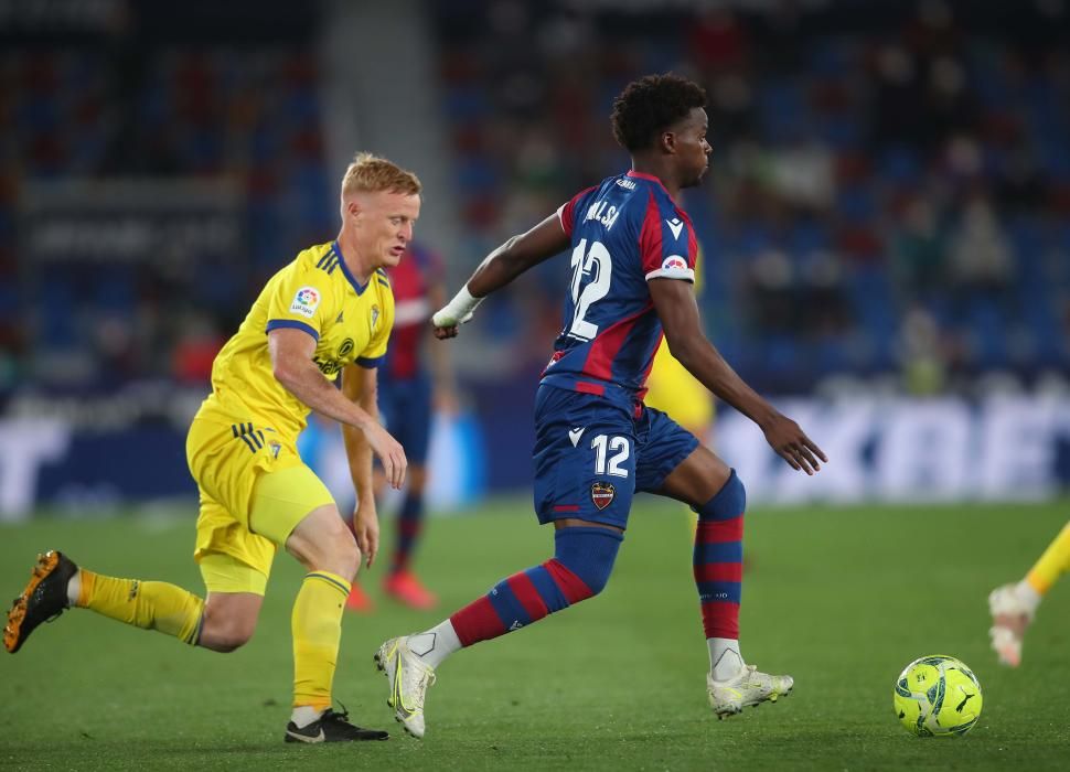 Levante UD - Cádiz, en imágenes