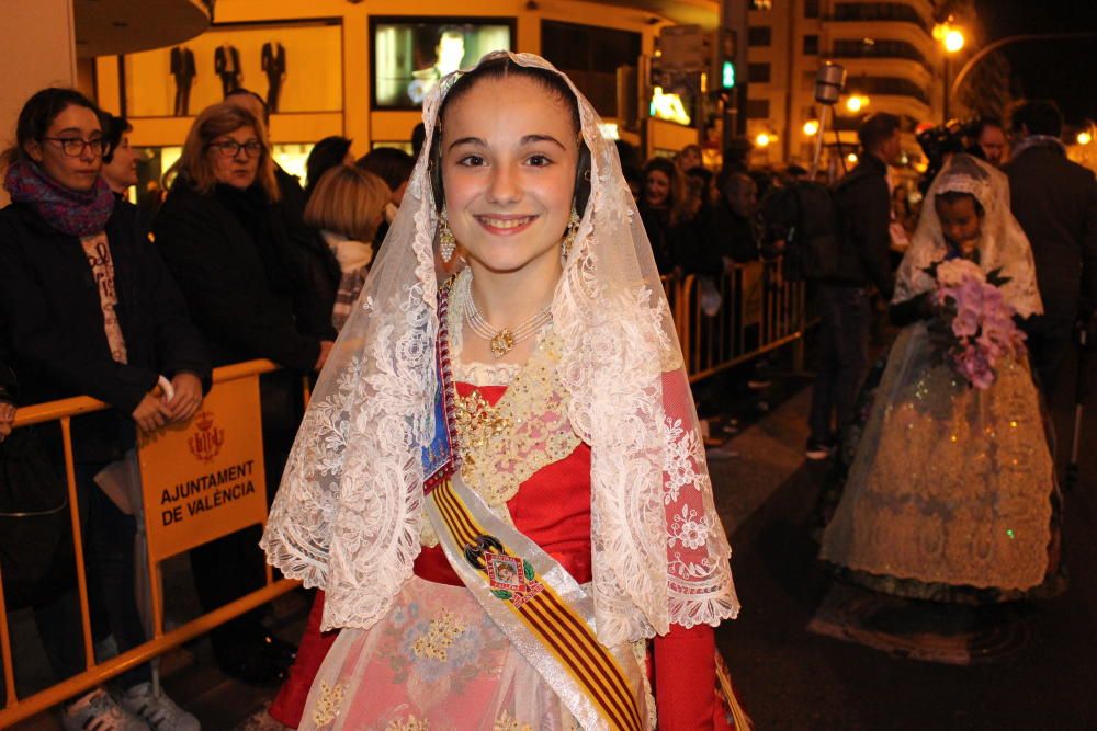 Ofrenda 2018: Así desfiló la fallera mayor infantil Daniela Gómez