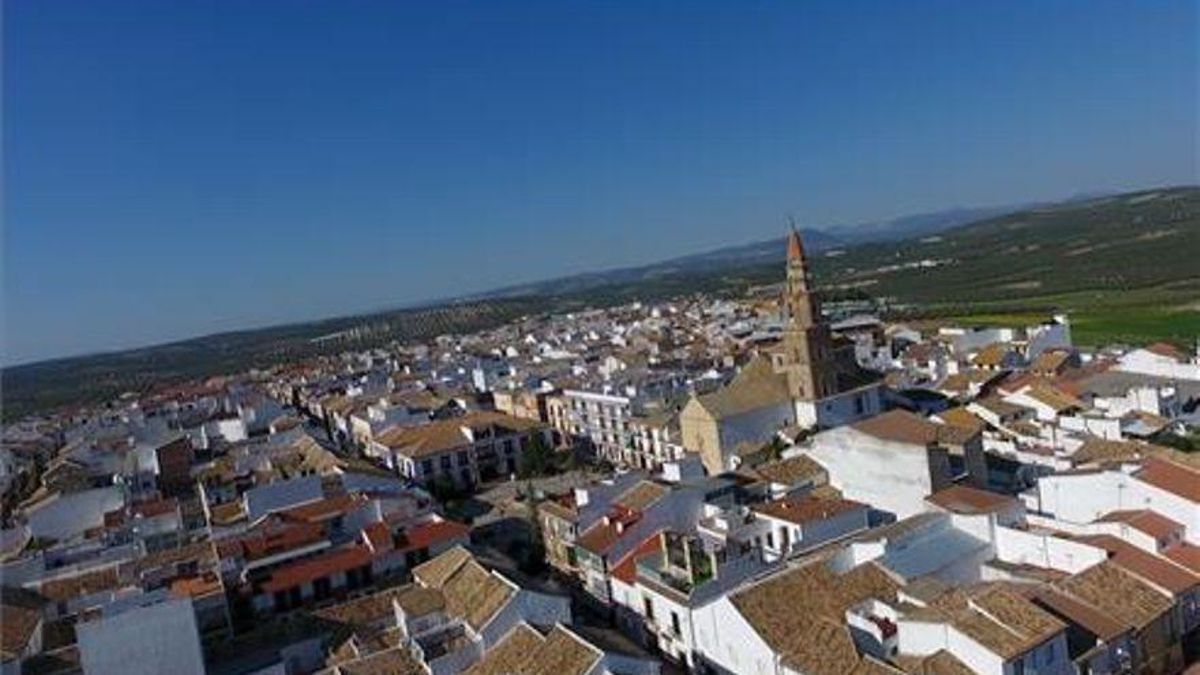 El pueblo de Córdoba que esconde una cueva única en Andalucía: fue usada como bodega, almacén y hasta refugio de guerra