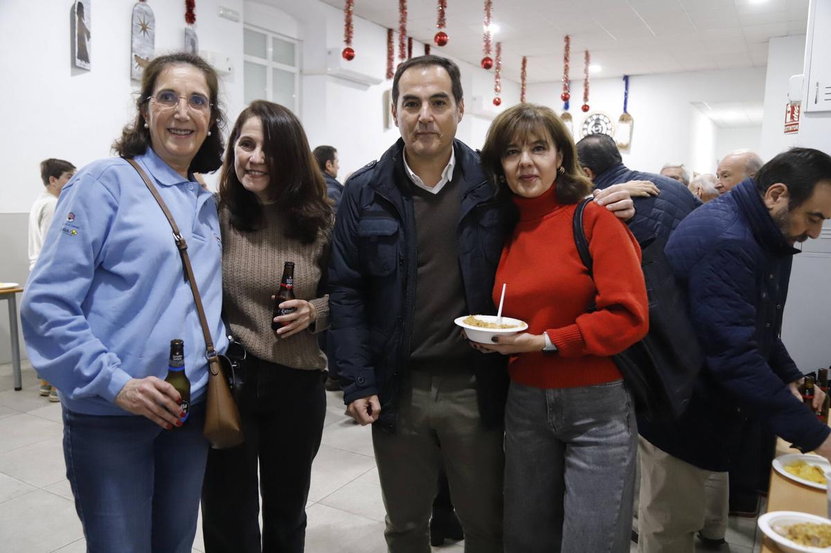 La tradicionales migas de la Cruz Blanca, en imágenes