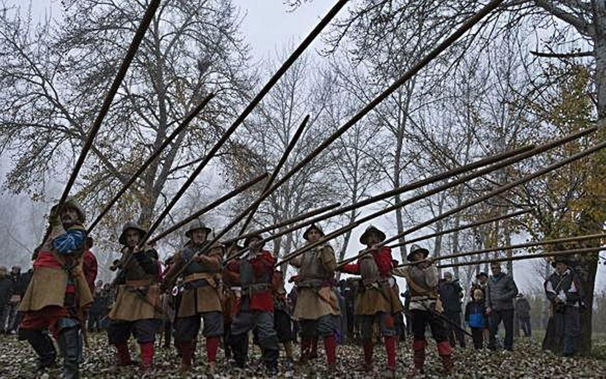 El Tercio de Zamora triunfa en Holanda con la imagen de la Concepción en alto