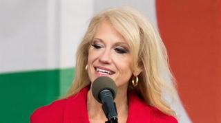 Conway: "Salgan y compren cosas de Ivanka"