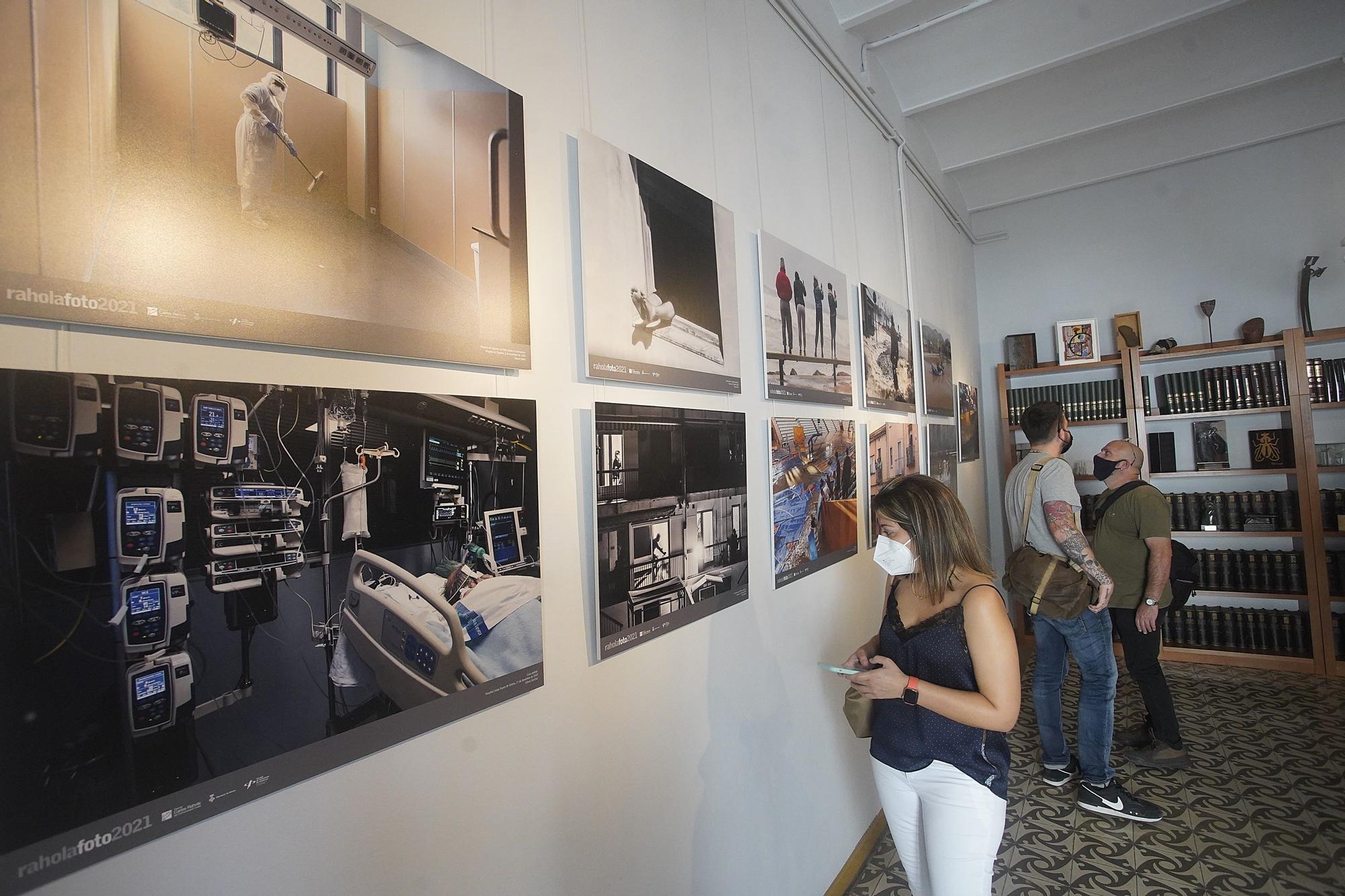 La cara més (in)humana de la pandèmia protagonitza l’exposició Rahola Foto 2021