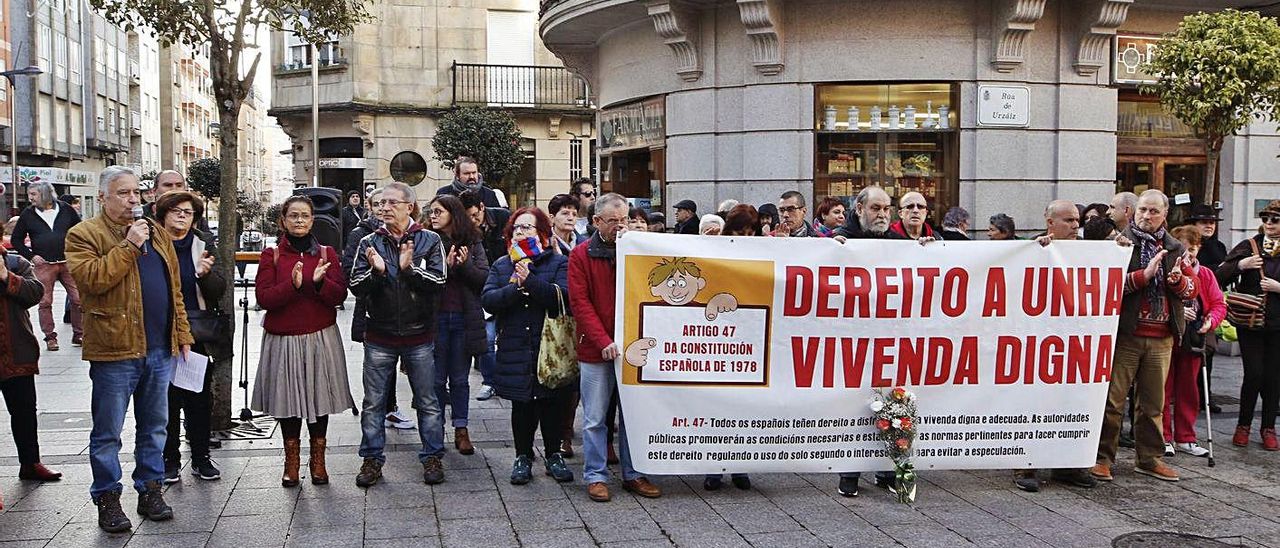 El fin de la suspensión de los desahucios pone en alerta a un centenar de familias