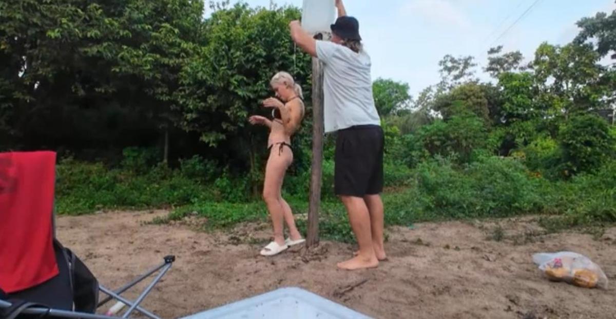 Steff Jerkel und Gina Beckmann finden Campen gar nicht so schlecht.