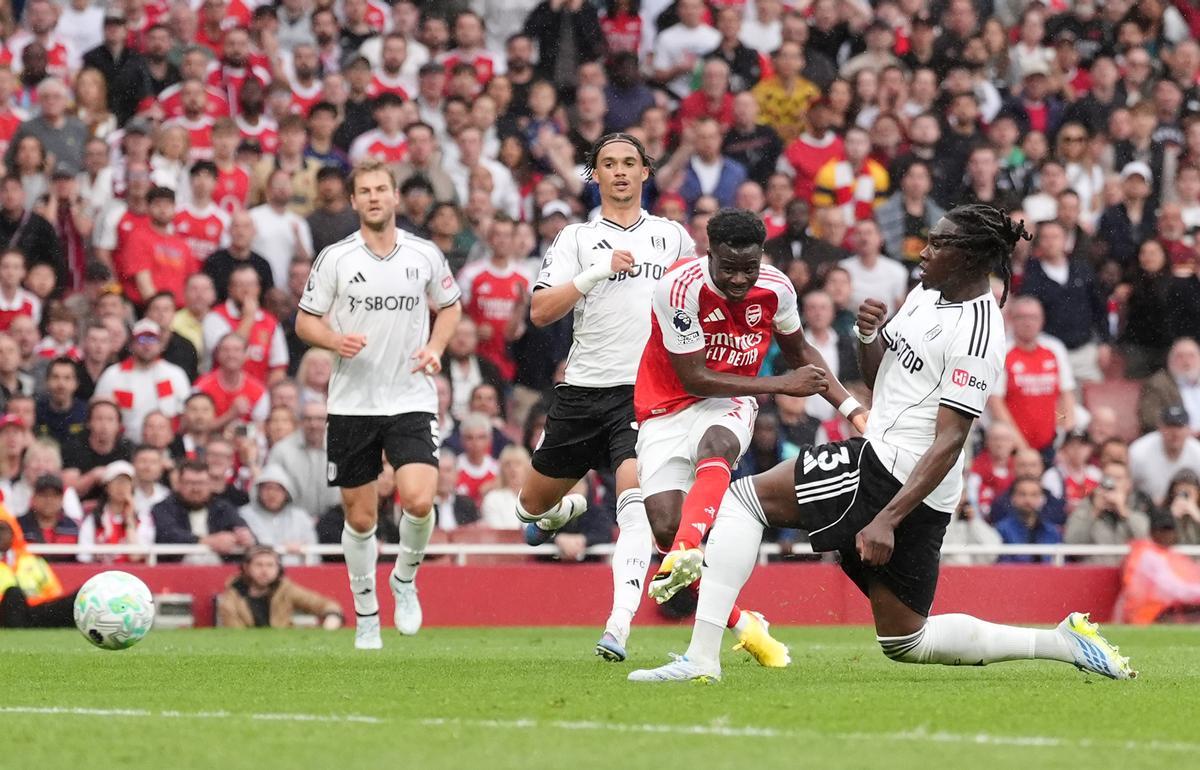 Arsenal golea 3-0 al Fulham y presiona al City en la lucha por la Premier — image 6