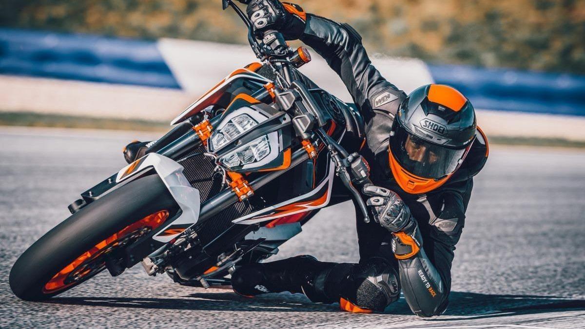 Probamos la KTM 890 Duke R: Definitiva