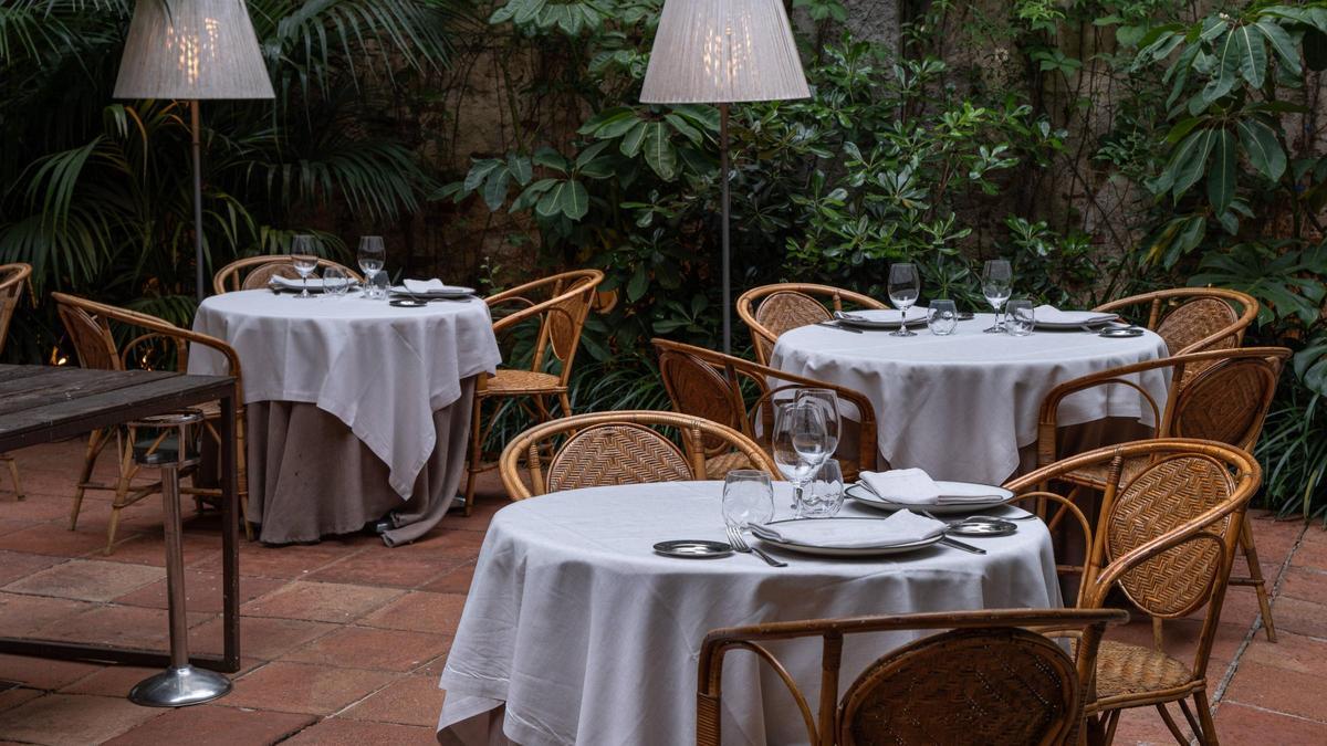 El jardín del restaurante Roig Robí.