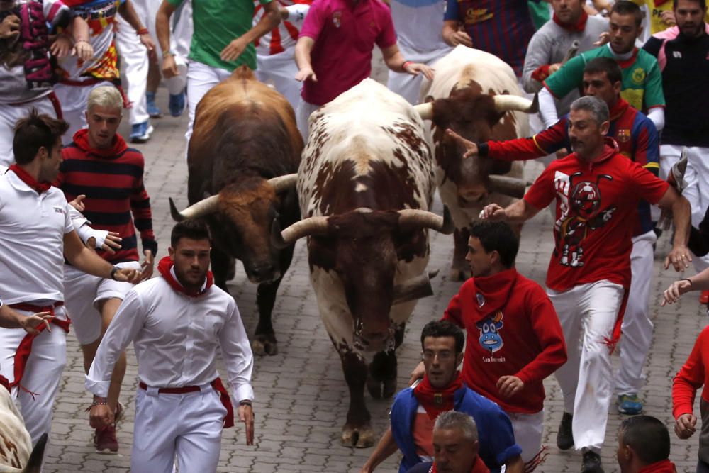 Sexto encierro de los Sanfermines 2016