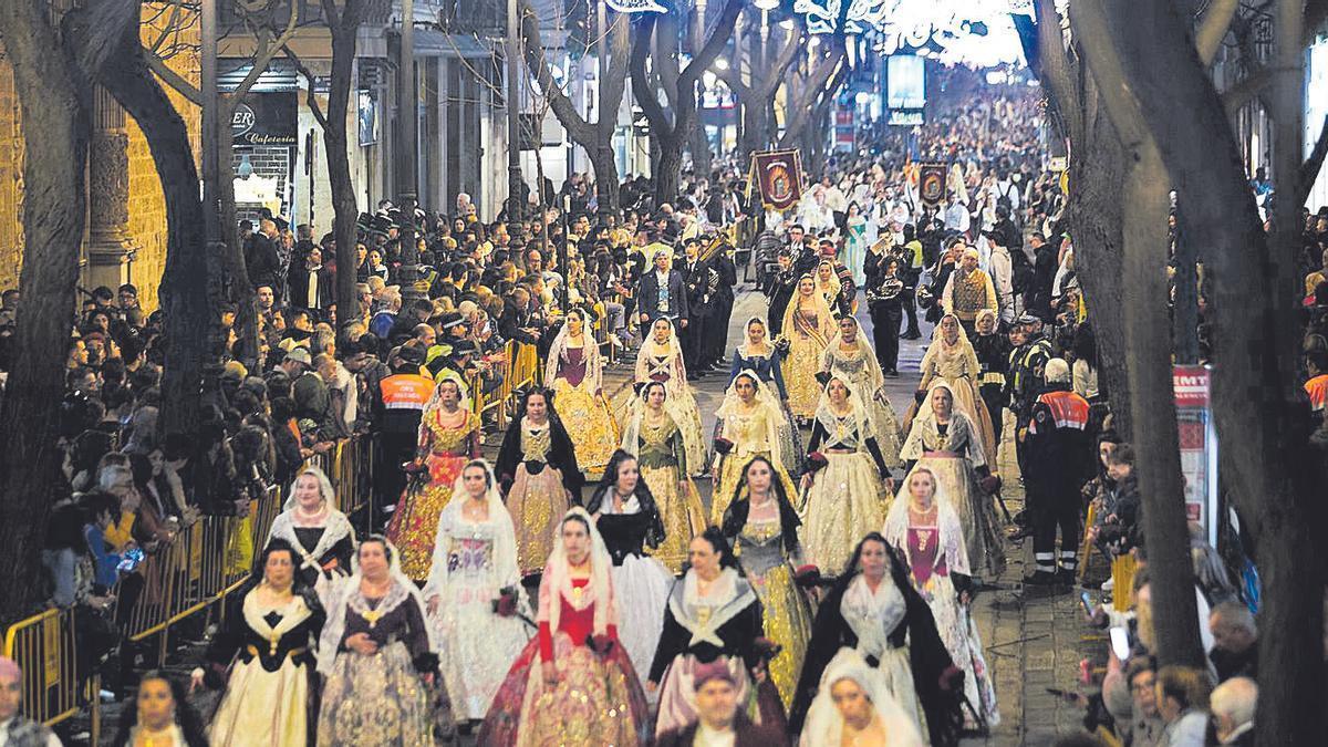 Las mujeres lideran el crecimiento del censo fallero