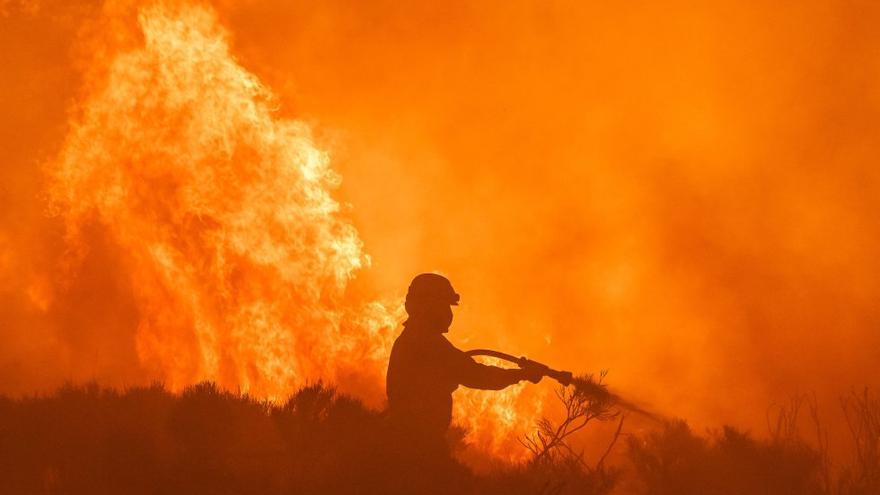 El PSOE dice que el plan contra incendios del gobierno municipal tiene menos personal y vigilancia que en años anteriores