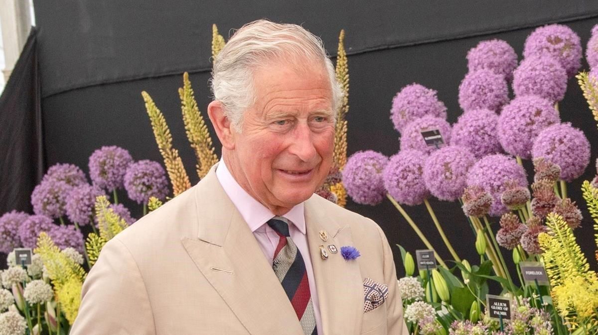 lmmarco53637321 file photo britain s prince charles visits the sandringham 200604124649 lmmarco53637321 file photo britain s prince charles visits the sandringham 200604124649