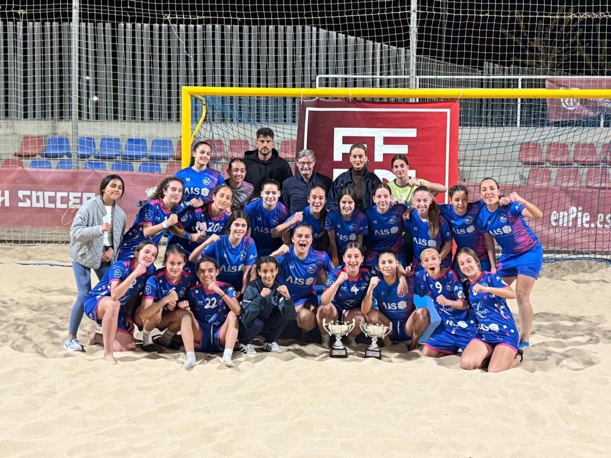 La Copa Presidente de fútbol playa ya tiene campeones