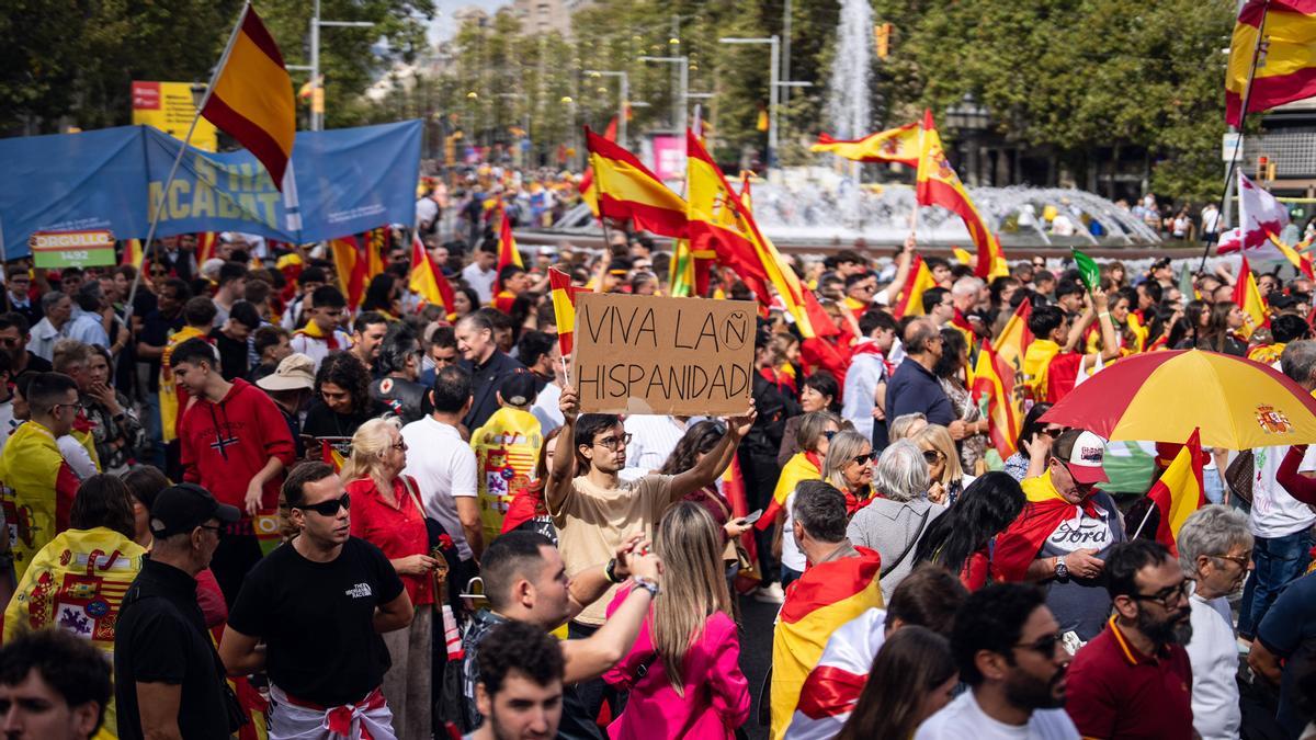 Manifestación por el 12-O, Día de la Hispanidad, en Barcelona