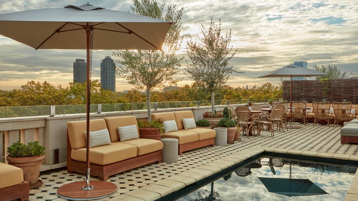 180º Rooftop Bar, la azotea del Hotel Borneta.