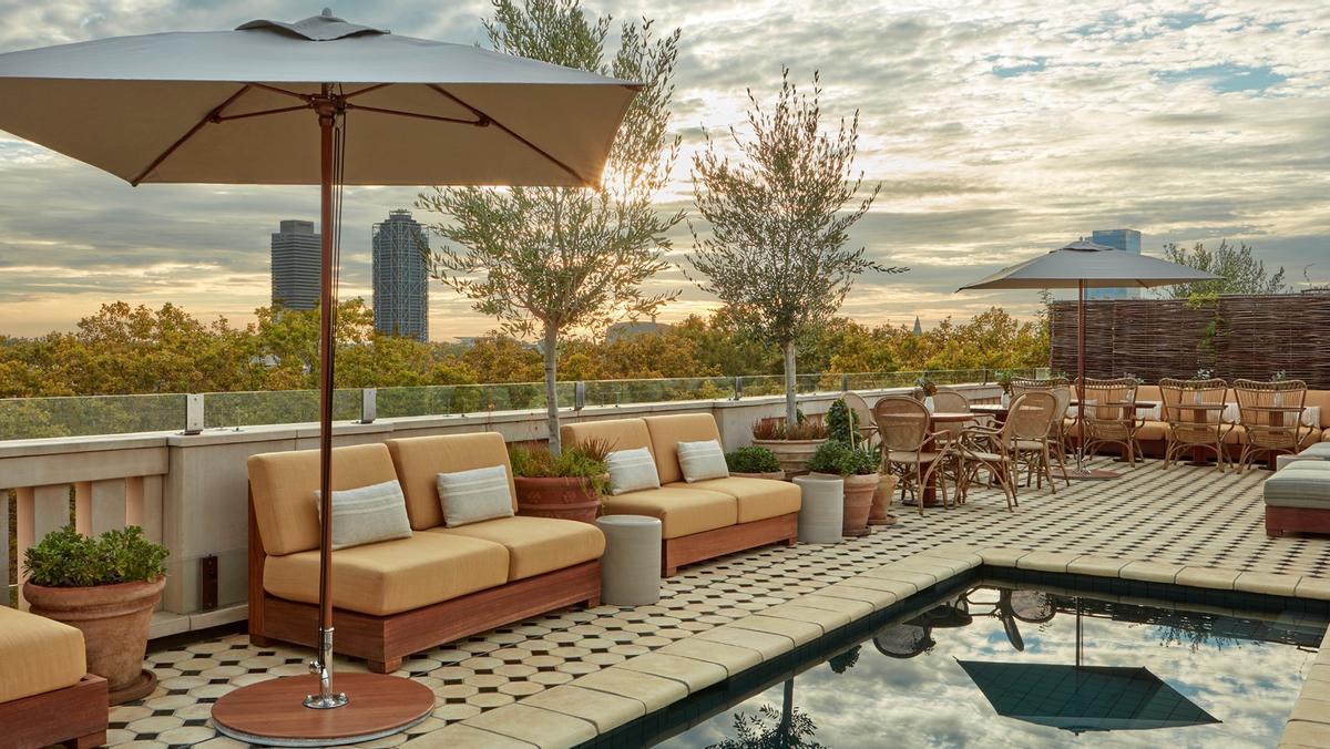 180º Rooftop Bar, la azotea del Hotel Borneta.