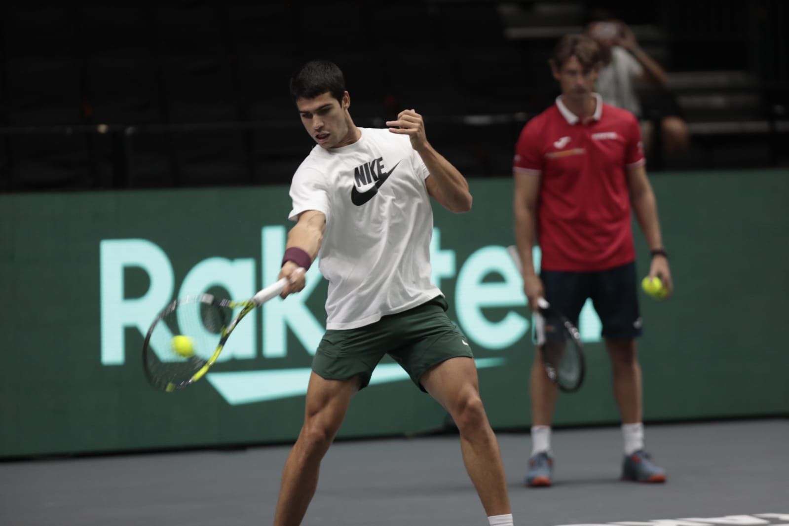 Así ha sido el entrenamiento de Alcaraz a hora de jugar la Copa Davis