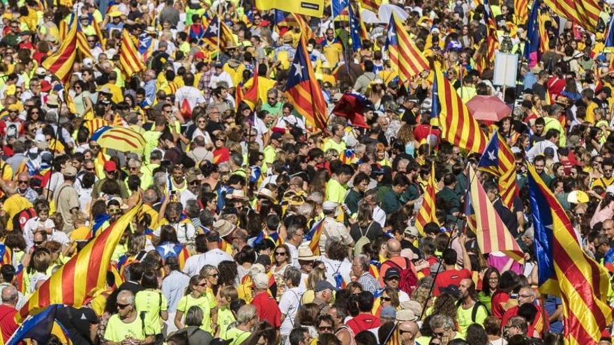 Al voltant d&#039;un milió de persones es manifesten en la &#039;Diada del Sí&#039;