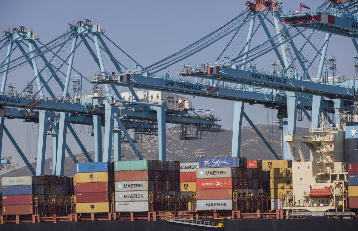 Terminal de contenedores del Puerto de Algeciras, tras la reanudaciÃ³n de la ruta Algeciras-Ceuta, una vez restablecida la circulaciÃ³n en todo el territorio nacional tras el fin del Estado de Alarma. En el Puerto de Algeciras, (CÃ¡diz, AndalucÃ­a, EspaÃ±a), a 22 de junio de 2020.