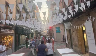 La Noche en Blanco de Benavente llena de gente y animación el centro