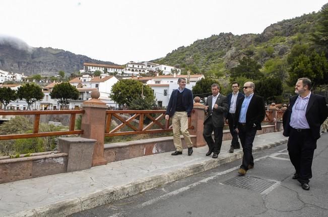 VISITA DE FERNANDO CLAVIJO A TEJEDA