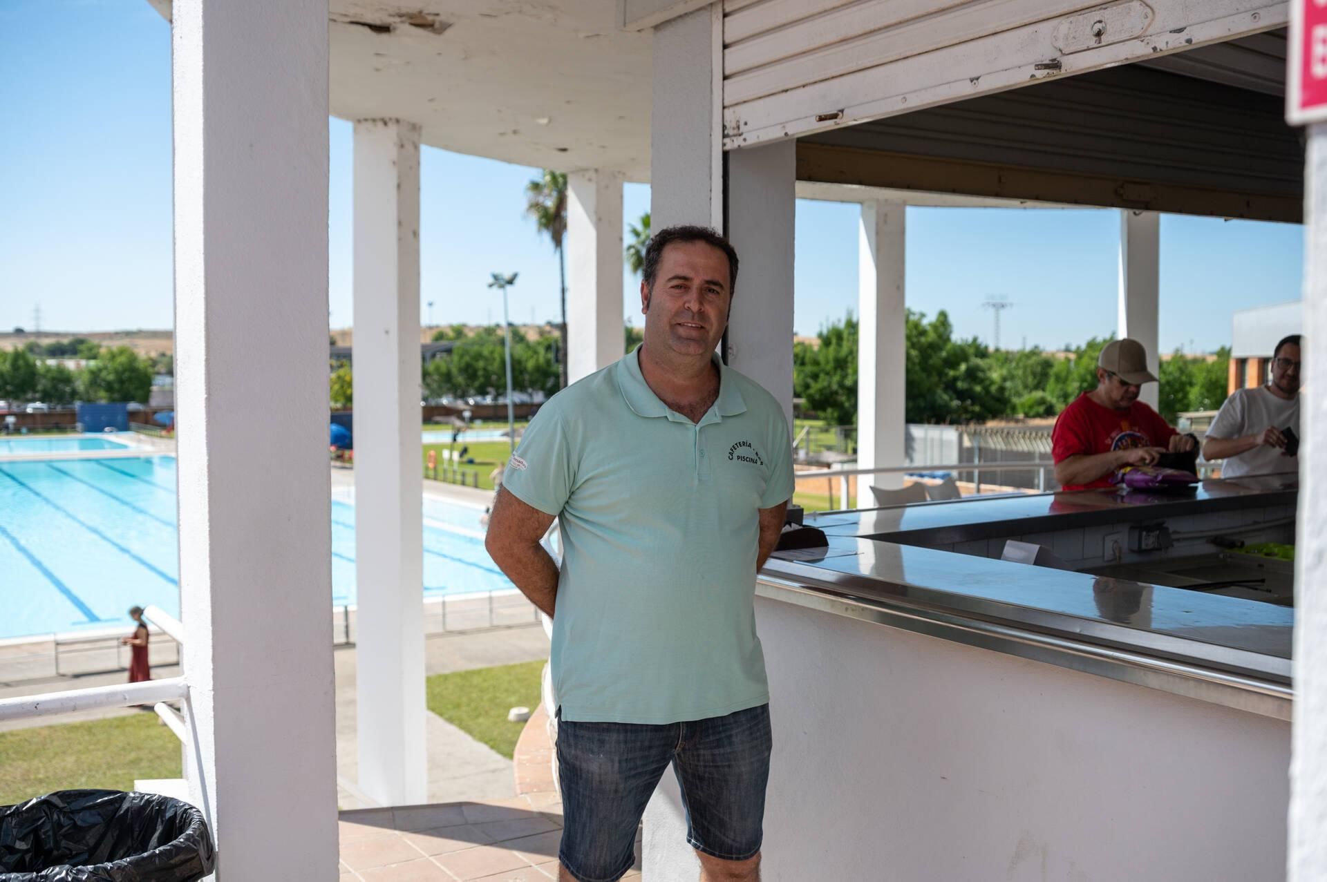 Primer día de baños en las piscinas de Badajoz
