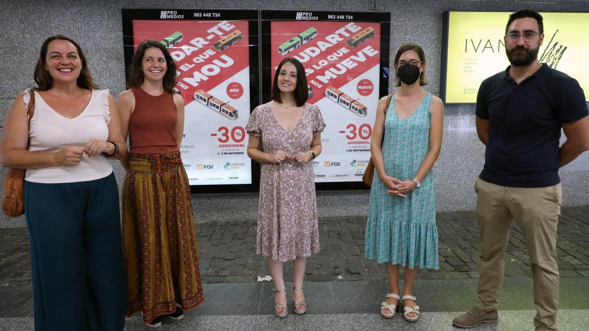 La consellera, Rebeca Torró, durante la presentación de la reducción de las tarifas del 30% de Metrovalencia.