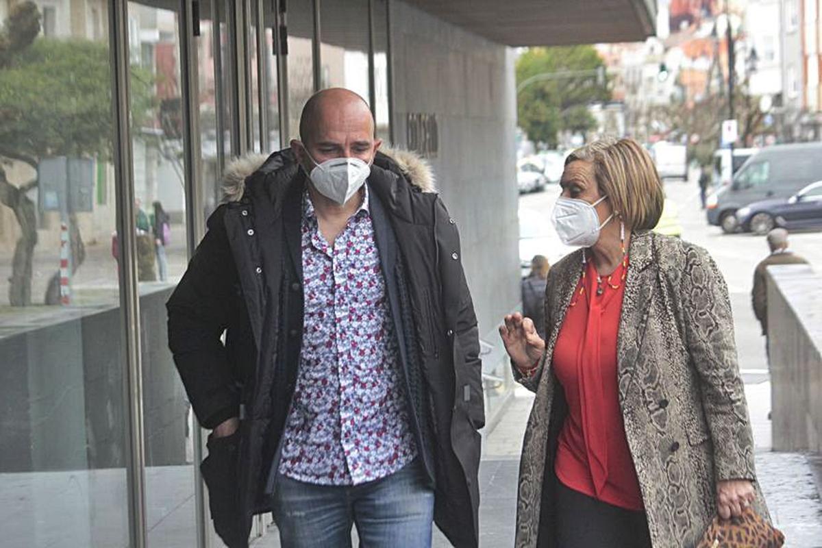 Victoria Portas logra la Alcaldía de Cangas con los votos de ACE, PSOE y BNG