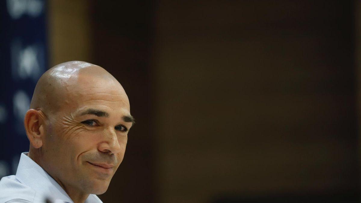 Gaspar, durante su última rueda de prensa de La Rosaleda.