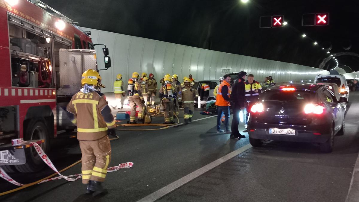 Imatge del simulacre dut a terme a la C-16, al túnel de Casserres