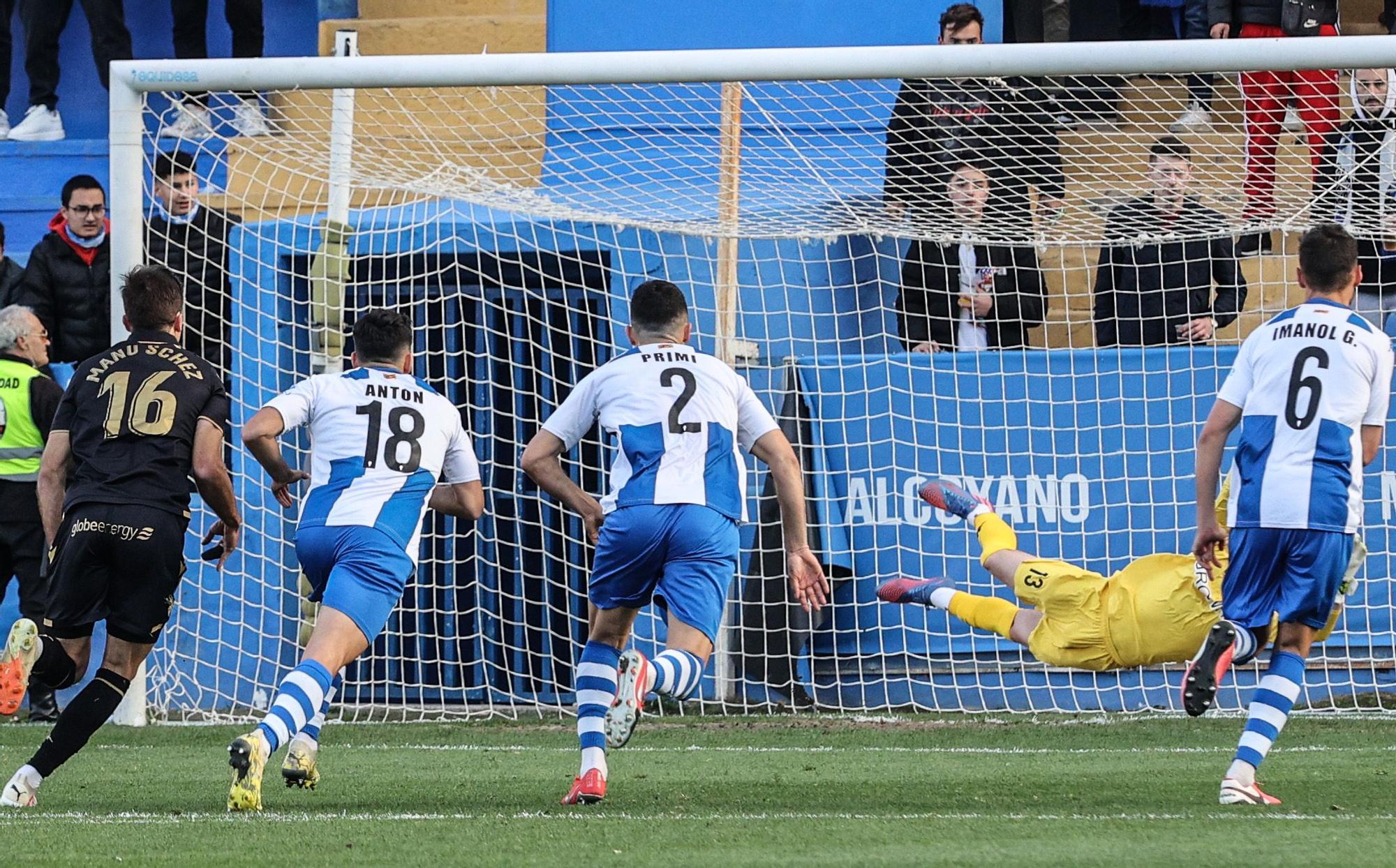 El Alcoyano noquea al lider