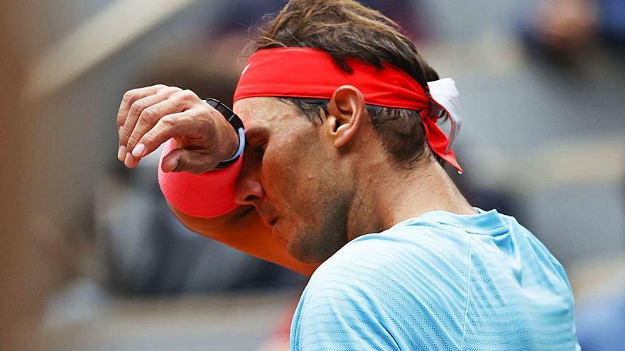 Rafa Nadal va escombrar de la pista a Novak Djokovic