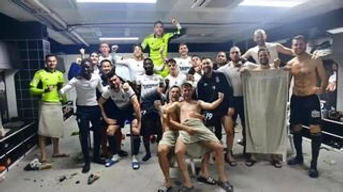 El Valencia CF bromea con la 'exagerada' celebración del Cartagena