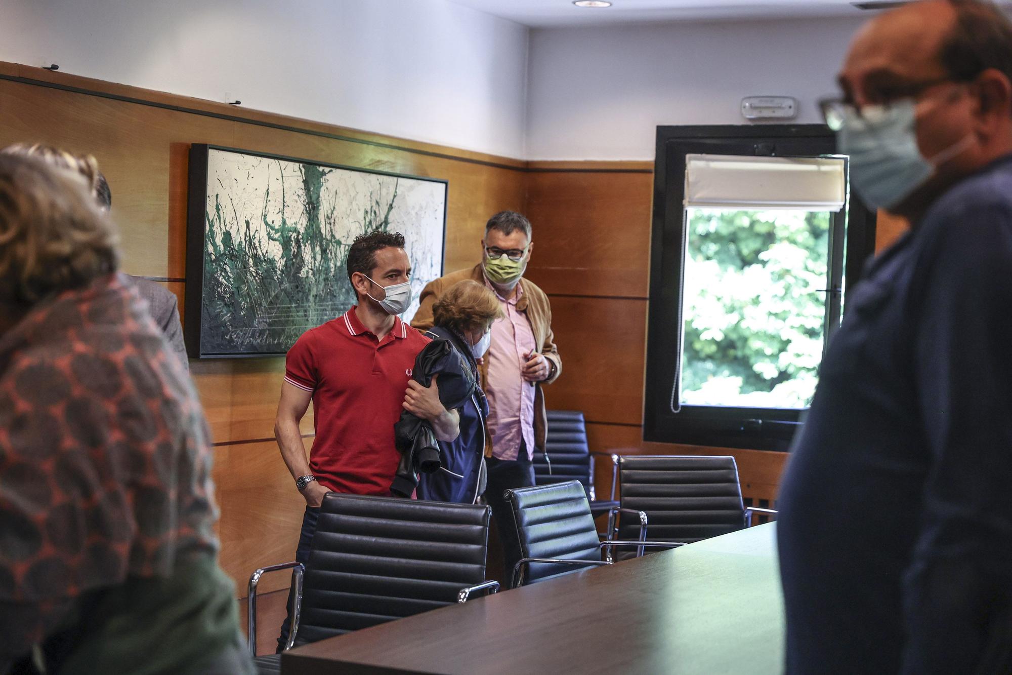 Así fue la visita guiada por Barbón a "la casa" presidencial para los lectores de LA NUEVA ESPAÑA