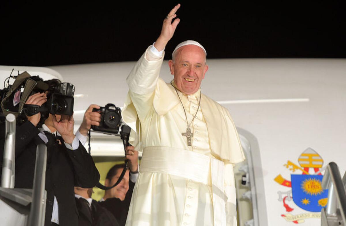 El Papa, respecte a la seva recent operació: «Un infermer em va salvar la vida» El Papa, respecte a la seva recent operació: «Un infermer em va salvar la vida»