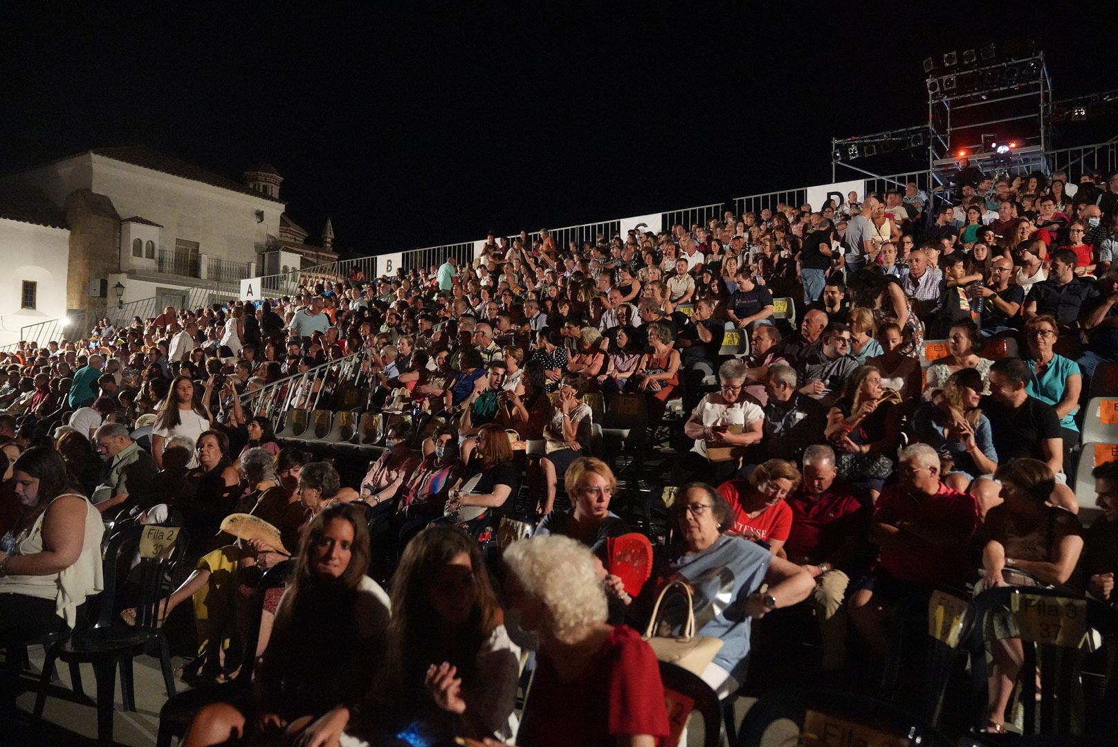 La Vaquera de la Finojosa alza el telón del teatro popular en la provincia de Córdoba