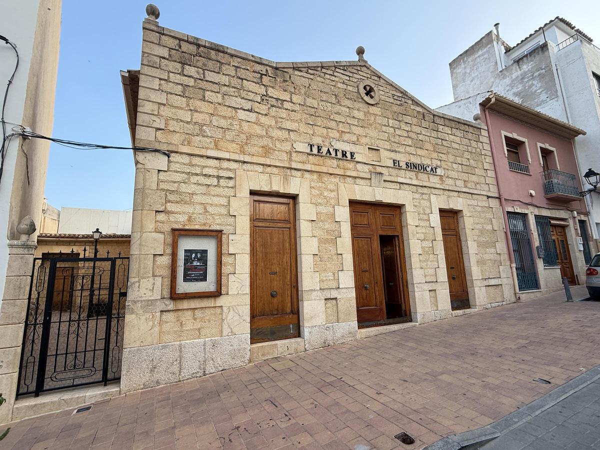 El Teatro Local "El Sindicat" acogerá esta representación solidaria a beneficio de AHEDYSIA.