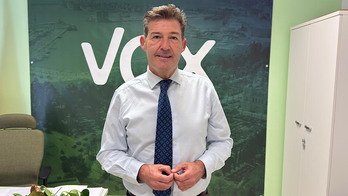 El portavoz del grupo municial Vox, Antonio Alcazar