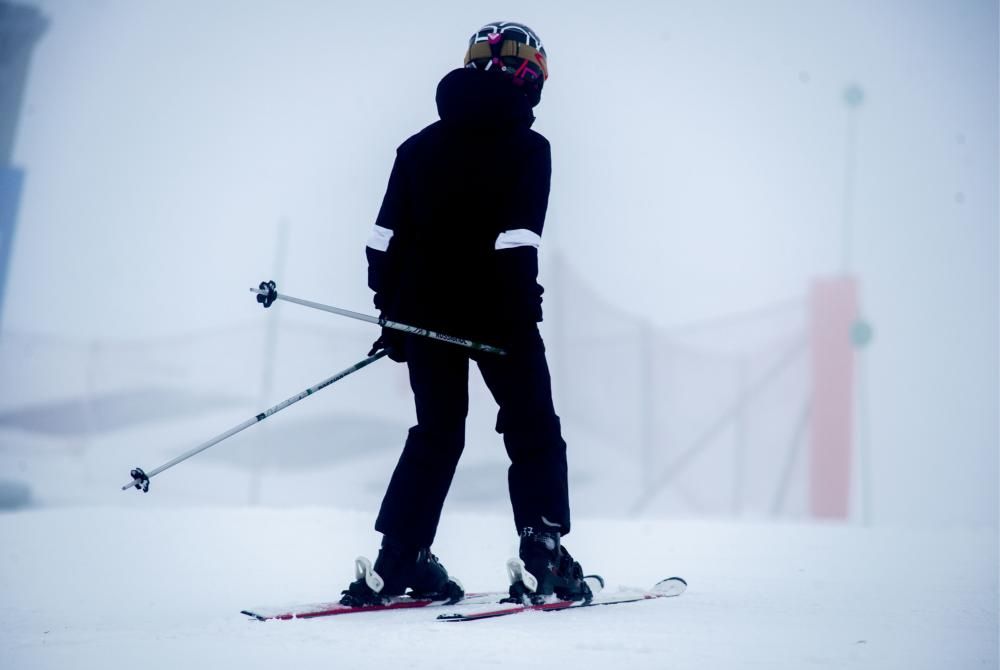 Se hace la nieve en Ourense. // Brais Lorenzo