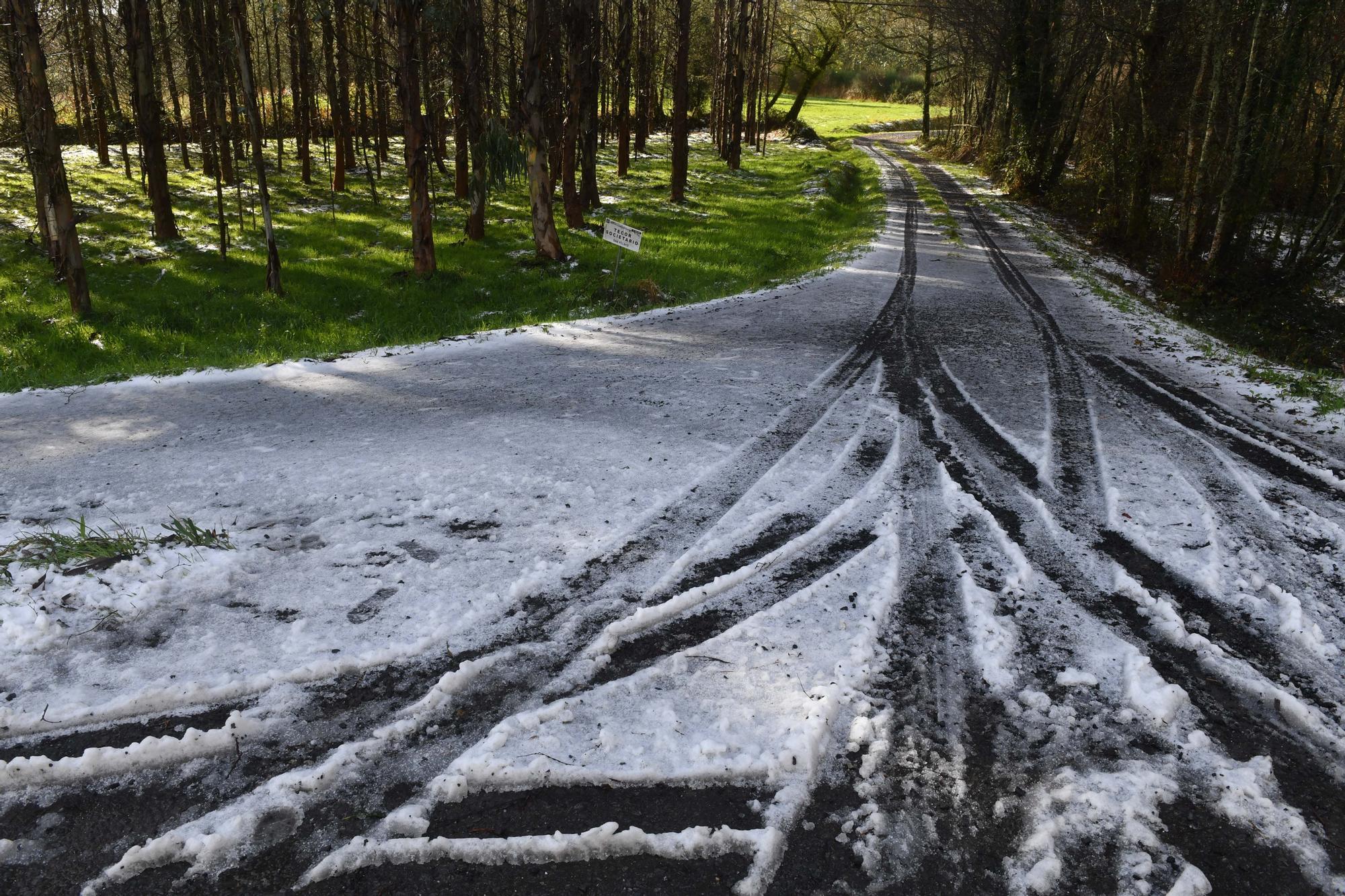 La nieve llega a la montaña de A Coruña