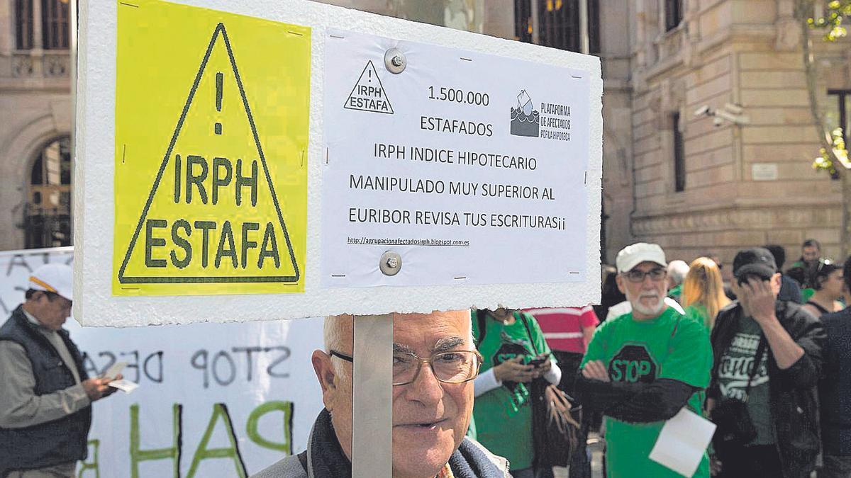 Protestas por el índice IRPH de las hipotecas, en Barcelona.